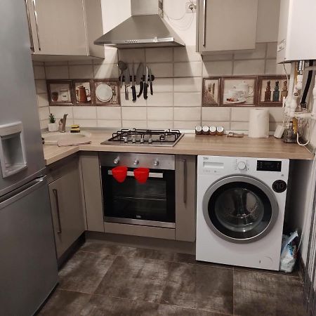 The Unique Apartment Roşu 외부 사진