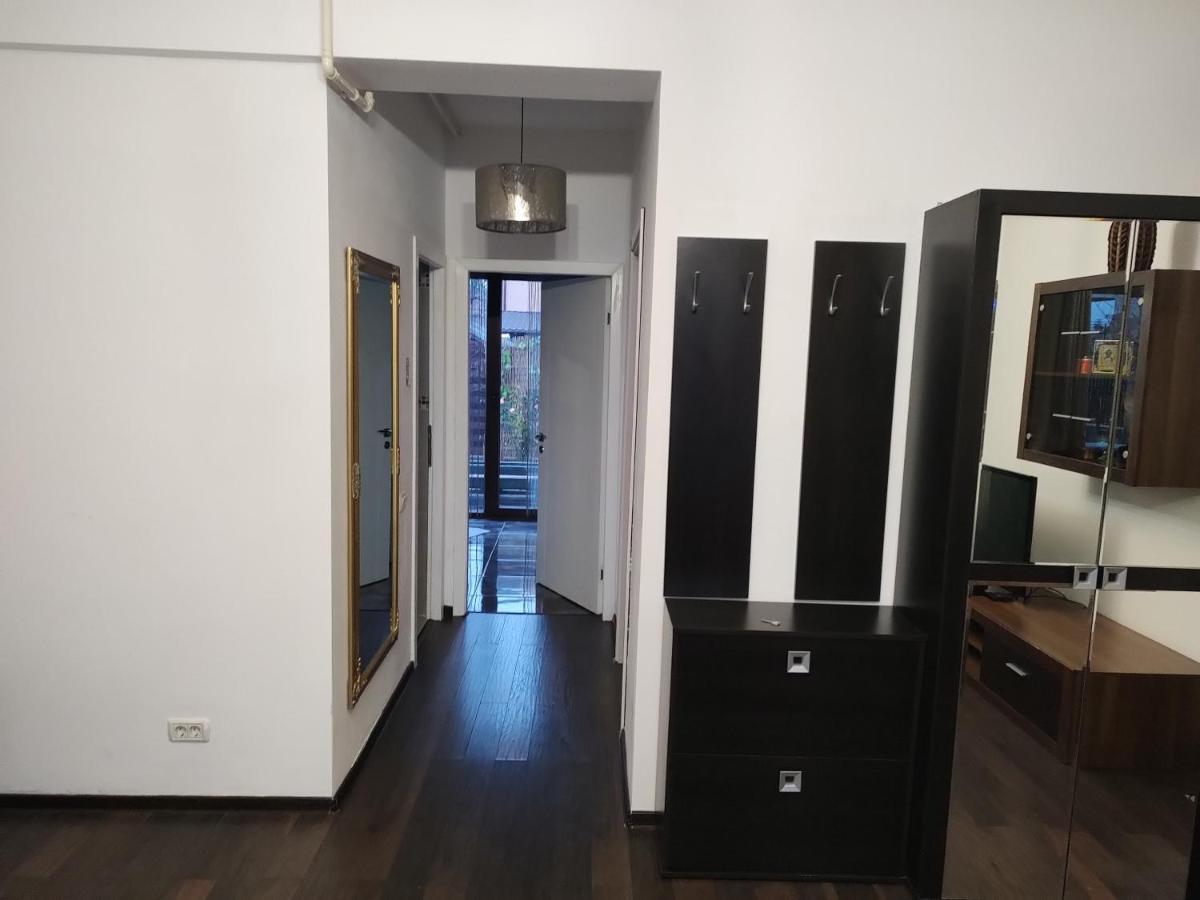 The Unique Apartment Roşu 외부 사진