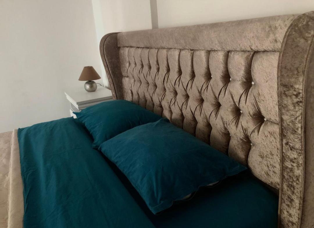 The Unique Apartment Roşu 외부 사진
